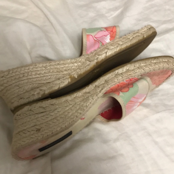 Burberry floral sandals - Picture 4 of 5